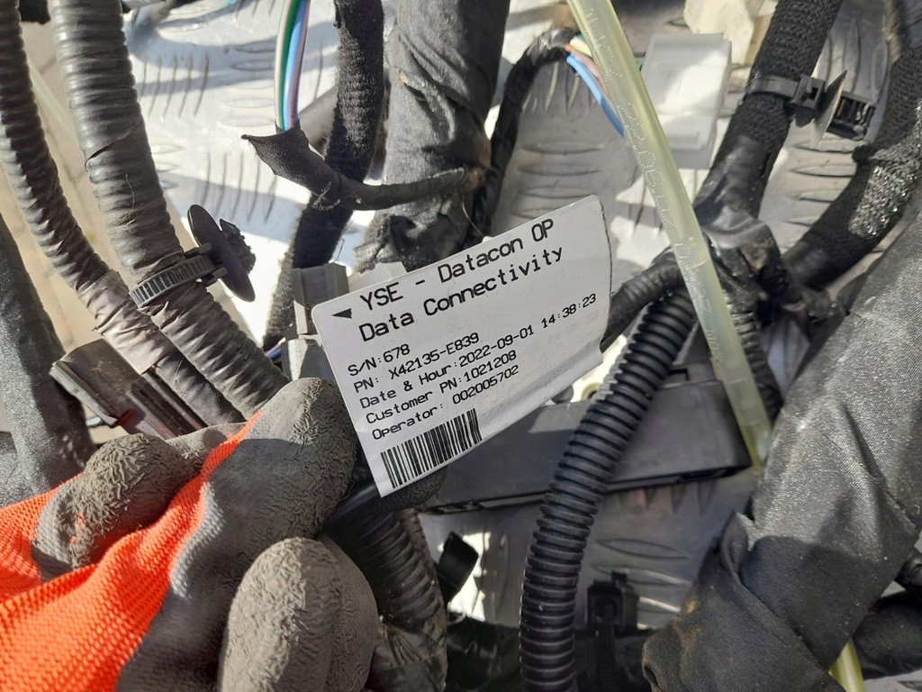 фото №6, Renault megane v e-tech електропроводка салону кабіни 240102110r