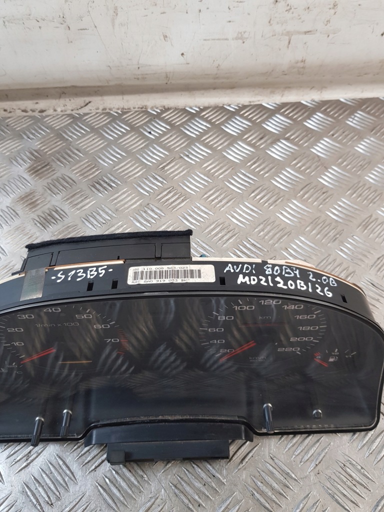 Счетчик 8a0919033bk audi 80 b4 2.0b европа Доставка