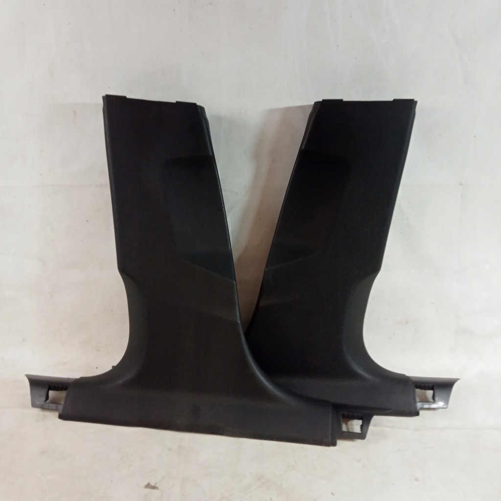 фото №1, Audi a5 s5 18- обшивка стійка b ліва праве usa