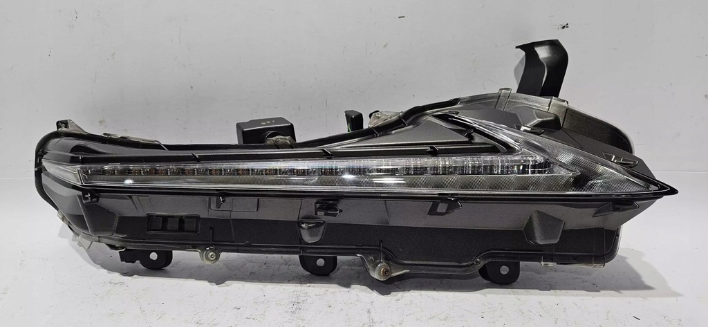 фото №1, Поворотник правый перед led lexus nx lift 17- eu