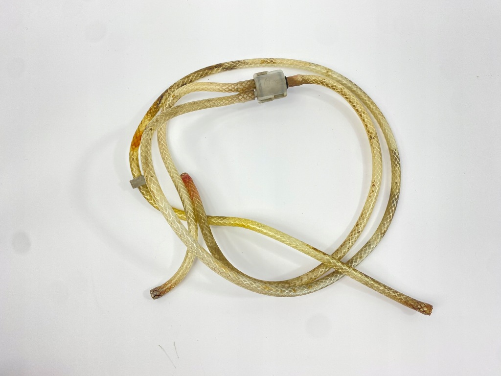 Купити Патрубок шланг розпилювача фари фара mercedes w124 w140 c140 cl