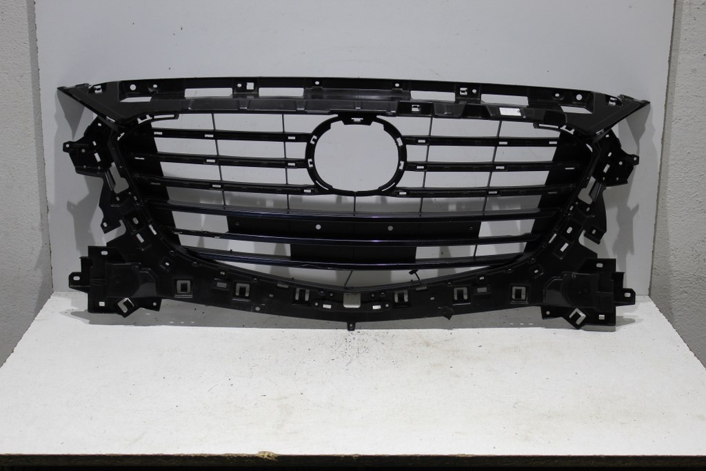 фото №1, Mazda 3 bm lift решітка радіатора 16r+