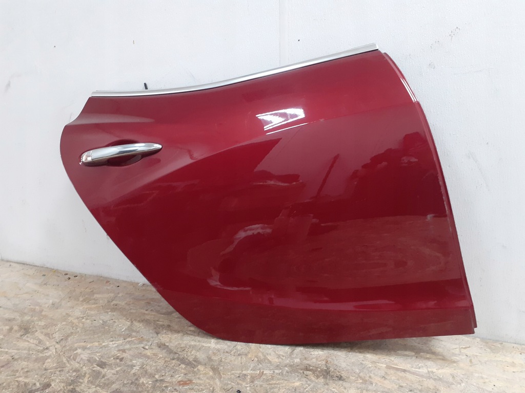 фото №1, Maserati ghibli m156 2013- дверь правый задняя