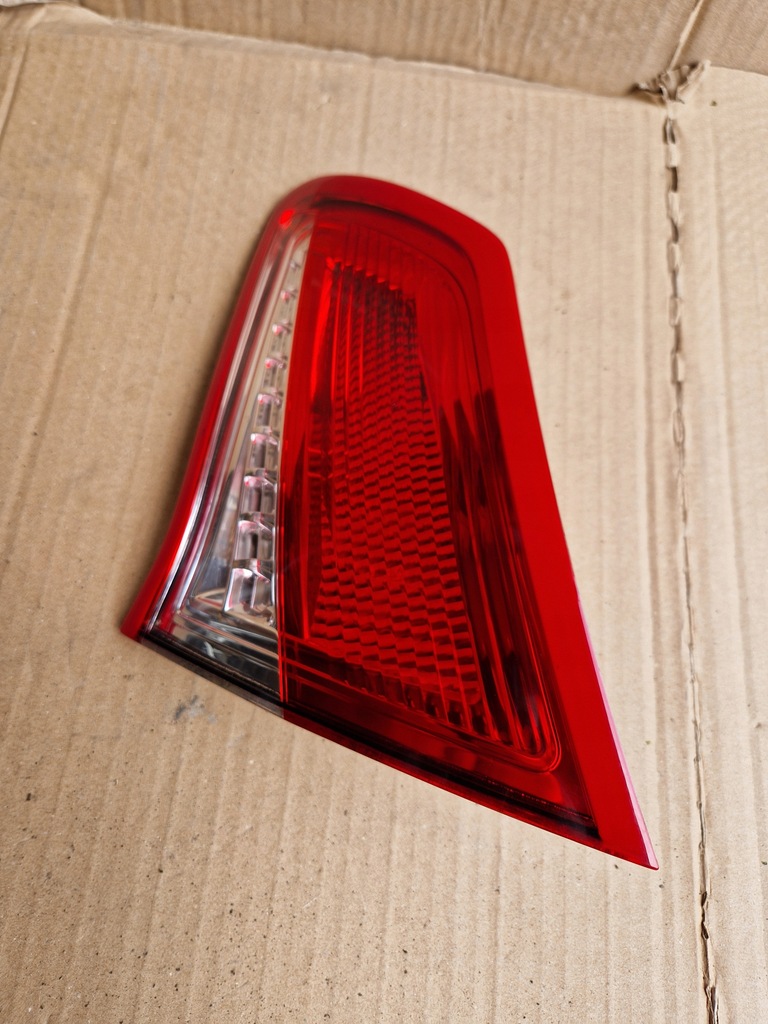 фото №10, Лампа задняя правая citroen c4 ii, ds4 9672155480