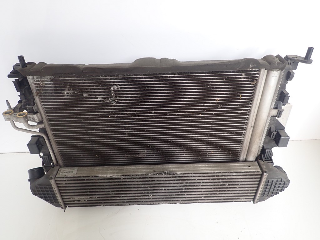 фото №1, Комплект радіатор вентилятор focus mk3 2.0 tdci 14r