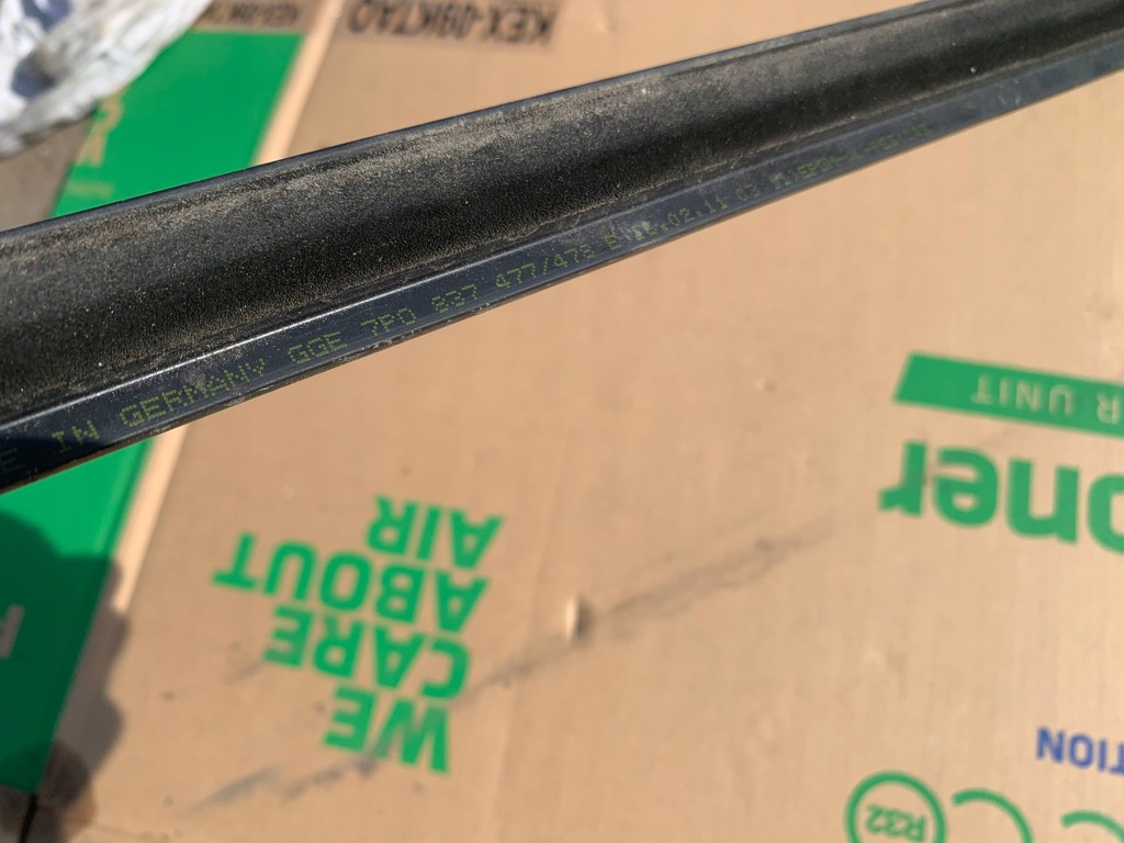 фото №9, Молдинг ущільнювач 7p0837477 cayenne 7p porsche