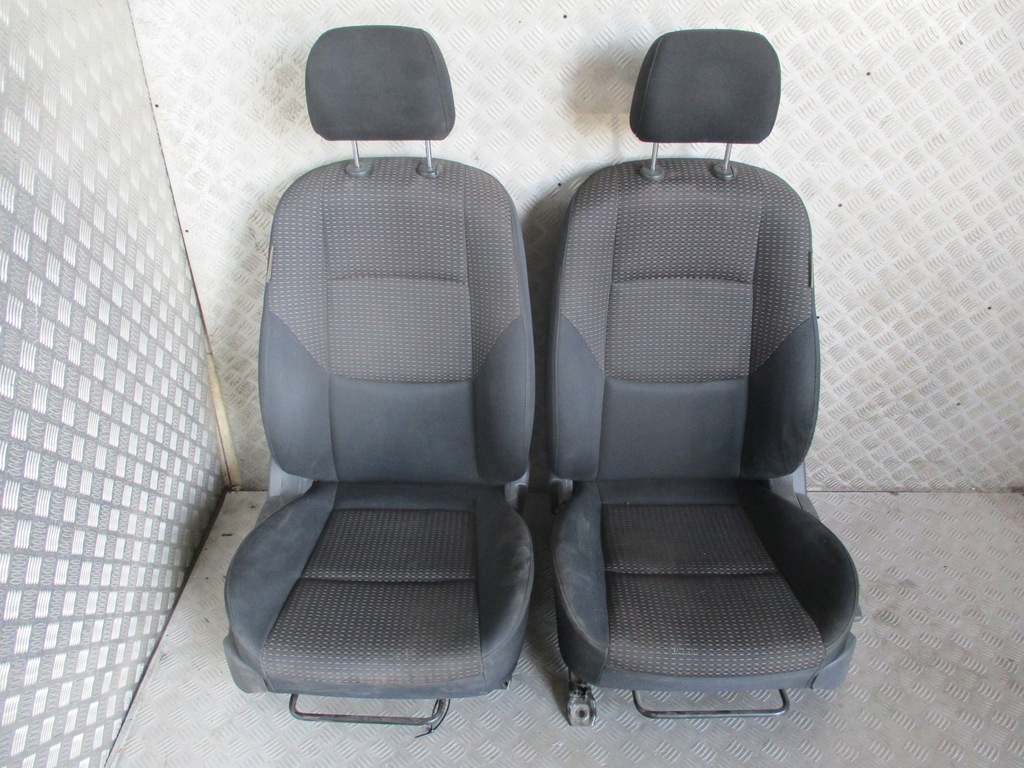 фото №7, Сиденья заднее сиденье комплект hyundai i30 07-12r