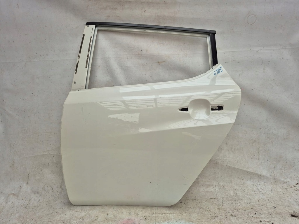 фото №1, Nissan leaf ii 2 17- дверь левая задняя задние металлический