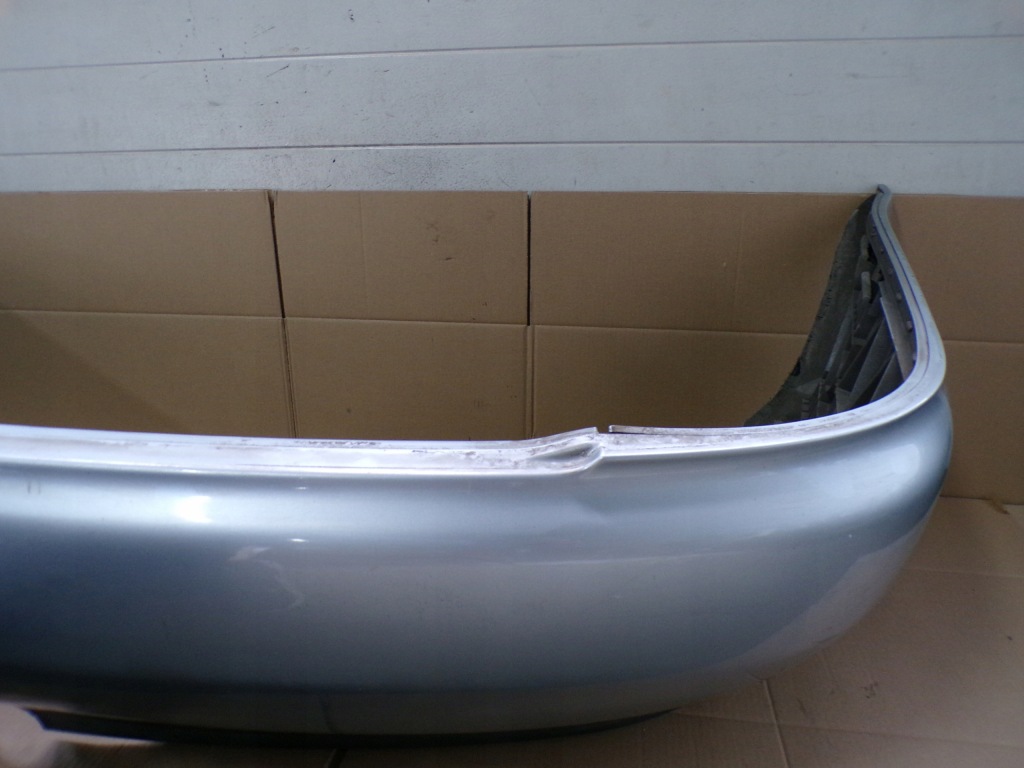 фото №11, Audi a4 b5 бампер задняя sedan 8d5807363