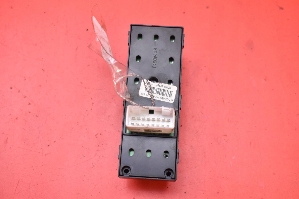 фото №6, Панель управление окон eu 93570-1h120 kia ceed 1 i 5d kombi lift 10-12