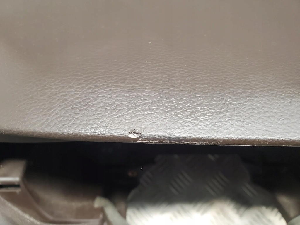 фото №11, Chrysler pacifica 5rl04trmaa з передній панелі приладова, консоль