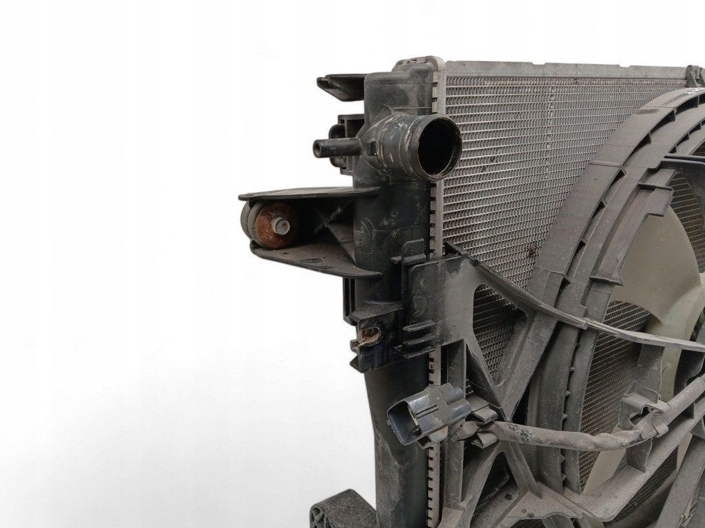 фото №11, Dodge ram 52014797ae радиатор wody