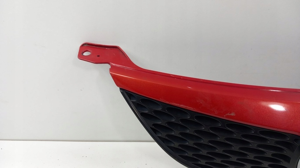 фото №3, Mazda 3 sedan bk решётка радиатора решётка радиатора