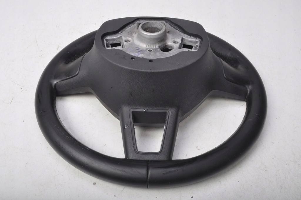 фото №5, Skoda fabia iii воздуховод кожаный