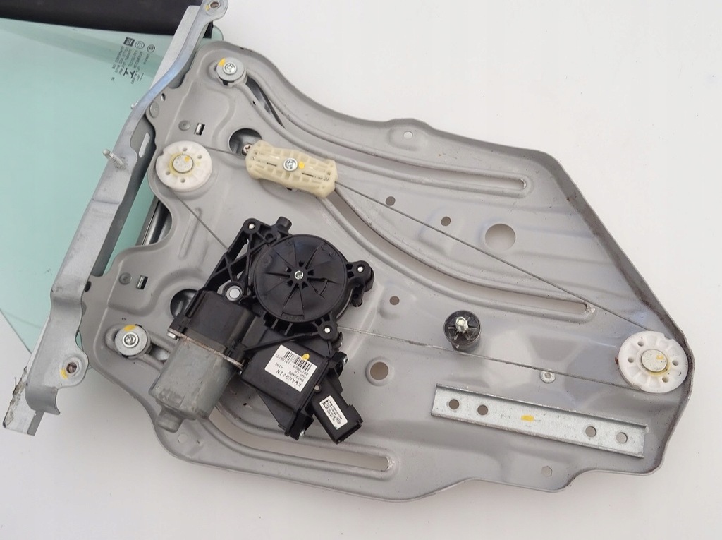 фото №1, 2016 camaro cabrio стекло подъемник механизм задняя