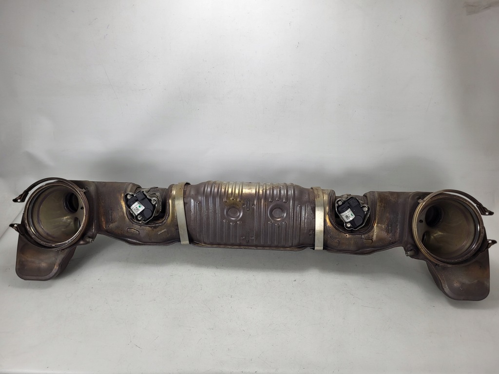 фото №5, Porsche 911 992 gt3 выхлоп насадки выхлоп труба