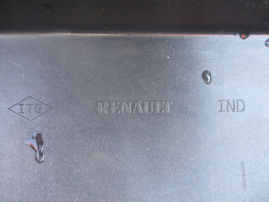 Бампер задній задній dacia duster pdc 10-18 bdb 850220033r Київ