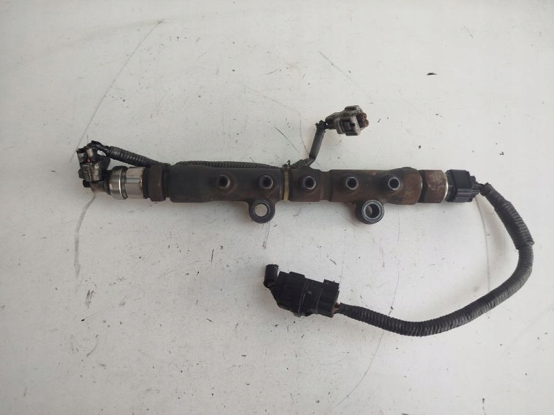 Купить Молдинг впрыскная toyota corolla avensis 2.0 89458 60010