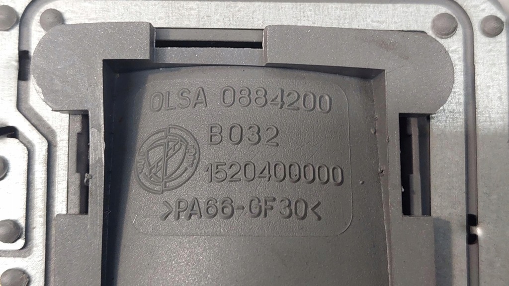 фото №4, Лампа стельовий alfa romeo 147 1.6 0884200