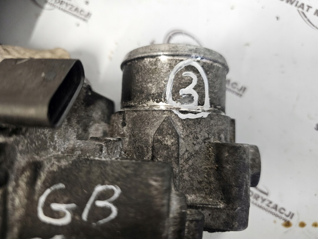 Kia ceed 1.1 crdi d3fa дросельна заслінка 35100-2a900 8 pin Зі Шроту