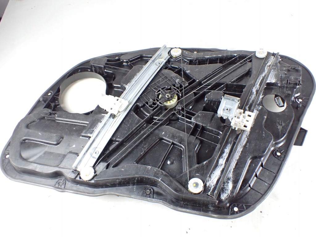 фото №7, Подъемник стекло левый перед hyundai i40 1.7 crdi kombi 82470-3zxxx europa