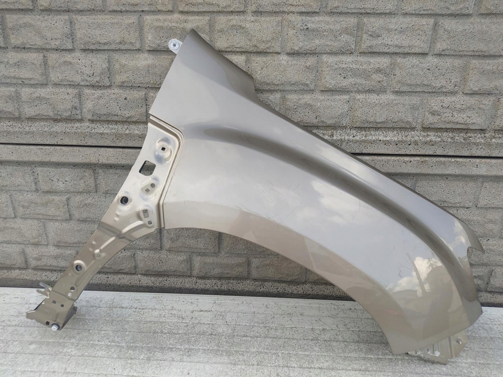 фото №1, Dacia duster ii 2 2017-2022 крыло правый передний