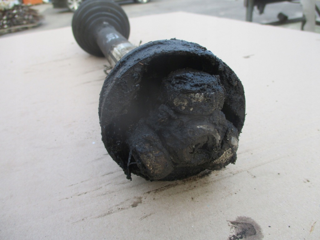 фото №6, Приводной вал правая 9672959880 peugeot 508 1.6hdi