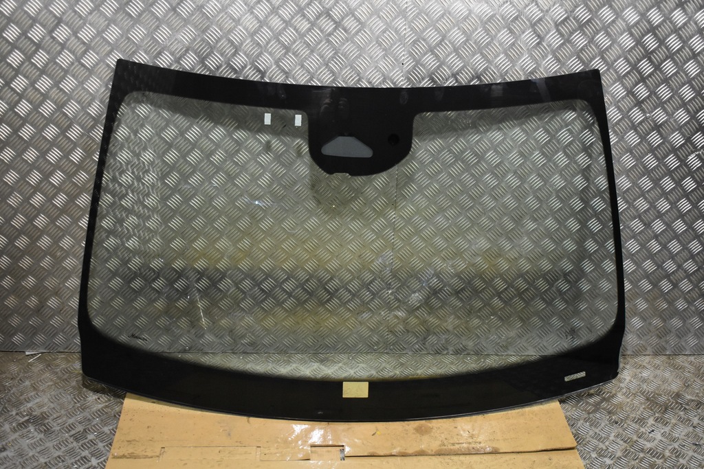 фото №1, Idealna скло передня лобове mercedes w206 21r. 1