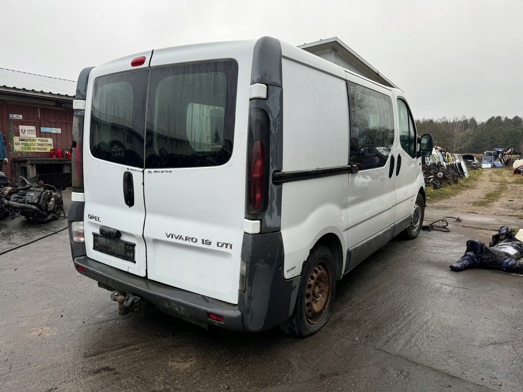 фото №12, Opel vivaro a бампер перед передній 10u l474