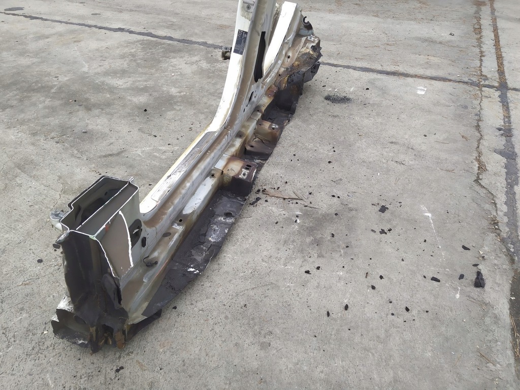 фото №9, Правый порог блок двигателя b-klasa w246