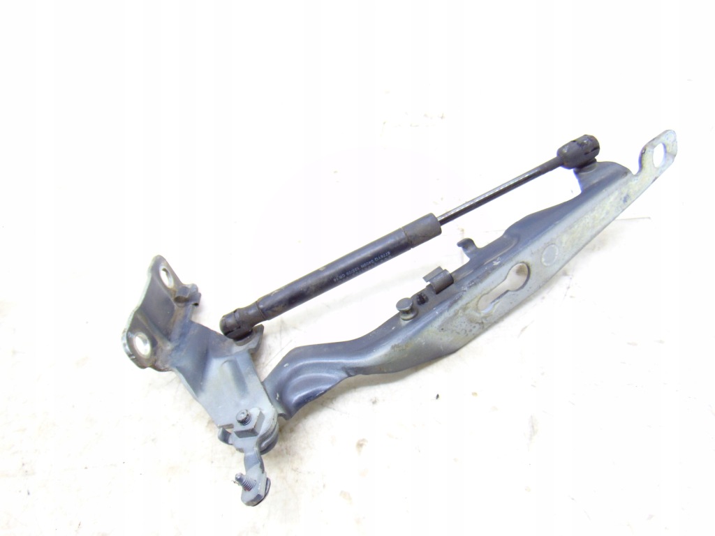 Купити Петля кришки капот лівий перед передній volvo xc60 i 30779282