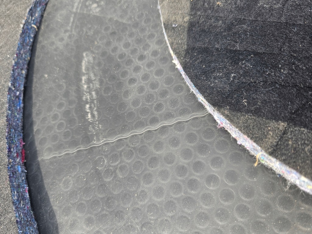 фото №15, Chrysler 200 15- защита колеса запасного 1yl00vxlab usa