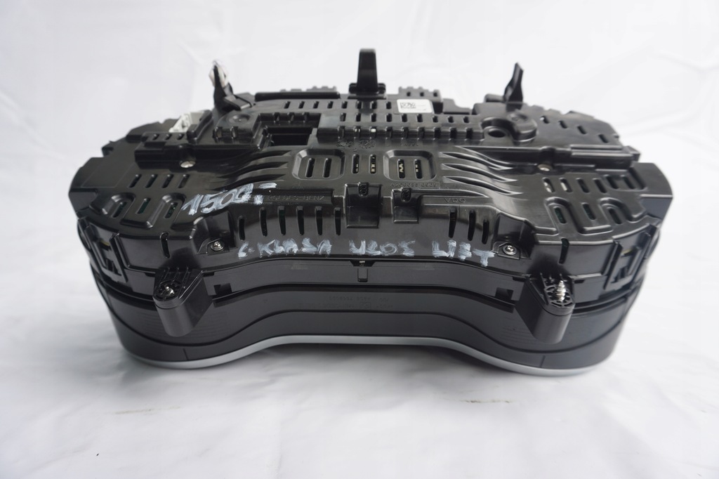 фото №9, C-klasa w205 lift счетчик приборы a2059000942