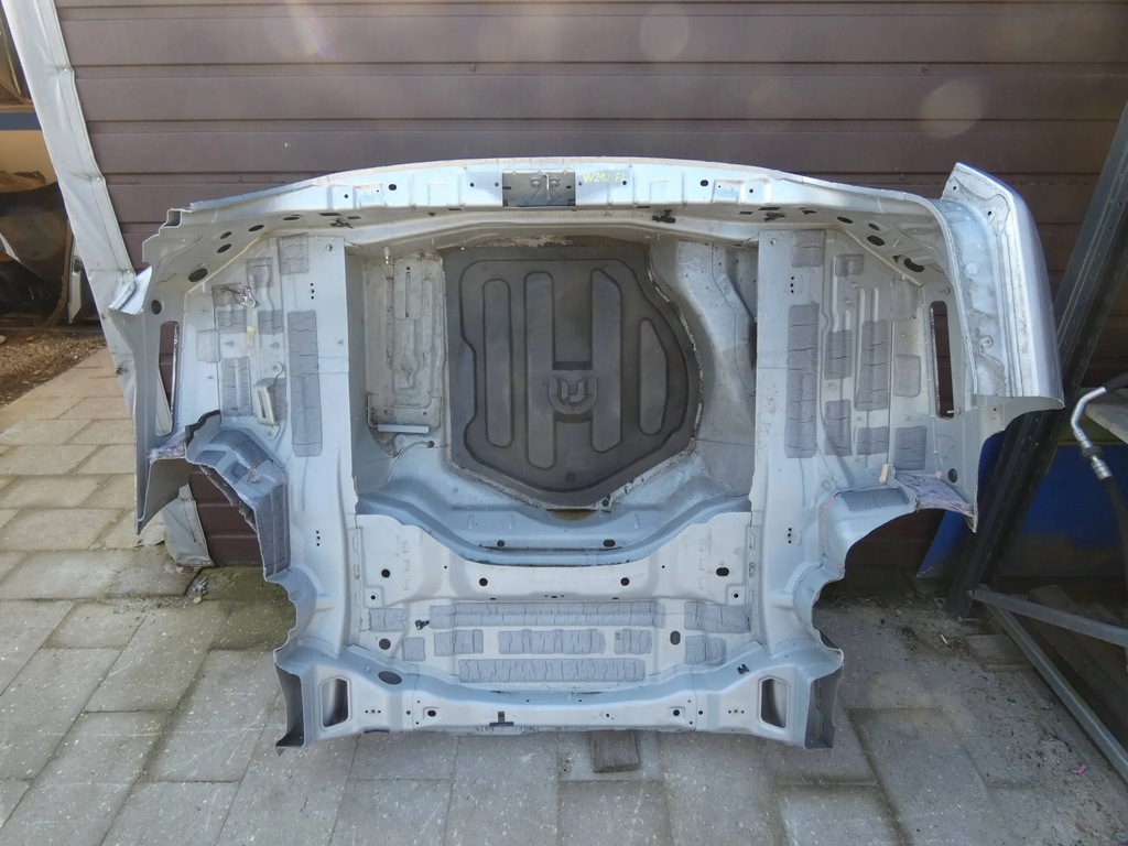 фото №4, Mercedes e klasa w212 поддон pas задний задняя четверть