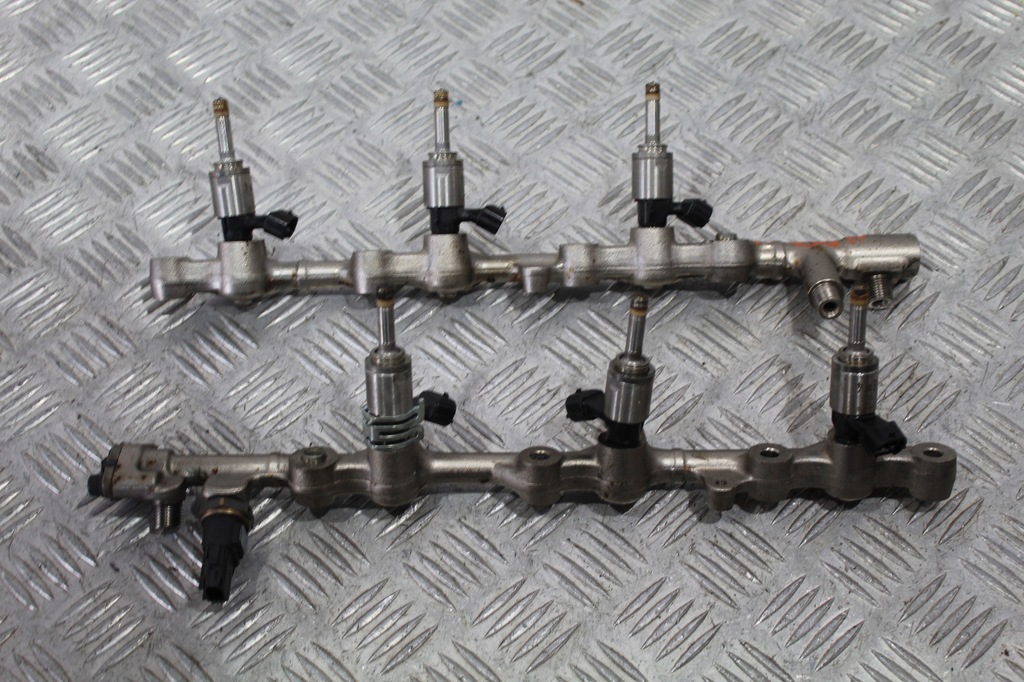 фото №1, Накладки топливные форсунки lexus rx 450h iv 4