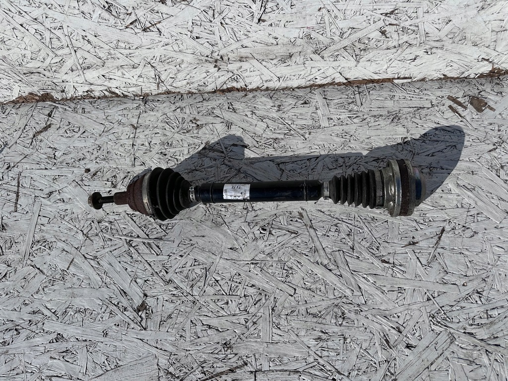 фото №1, A3 8p приводной вал правая 4x4 2,0 tdi 1k0407272jf