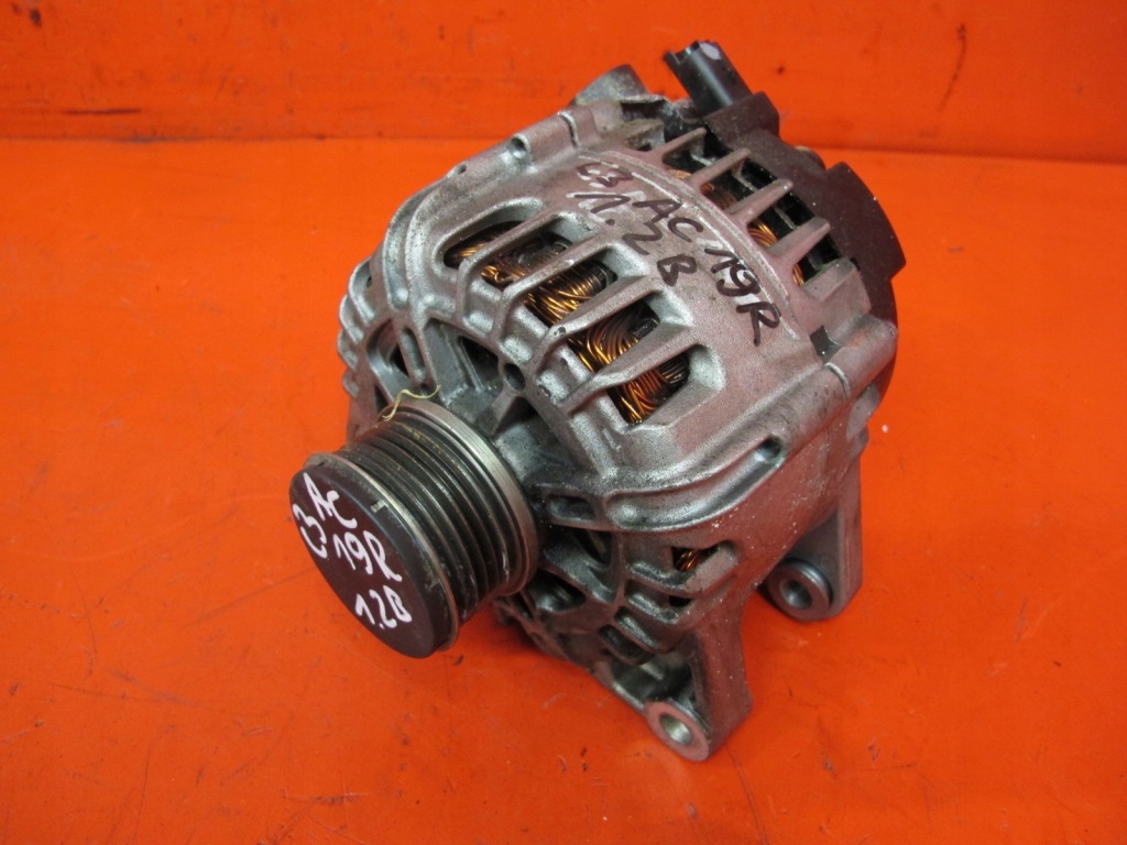 фото №1, Citroen c3 aircross 2r 1.2 puretech hnp peugeot 208 ii opel генератор