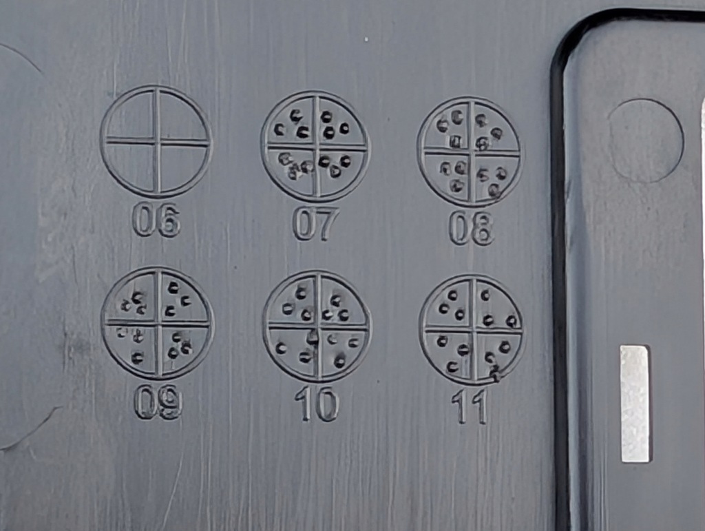 фото №9, Peugeot 4007 молдинг бампера передний перед 6402a113 новый оригинал