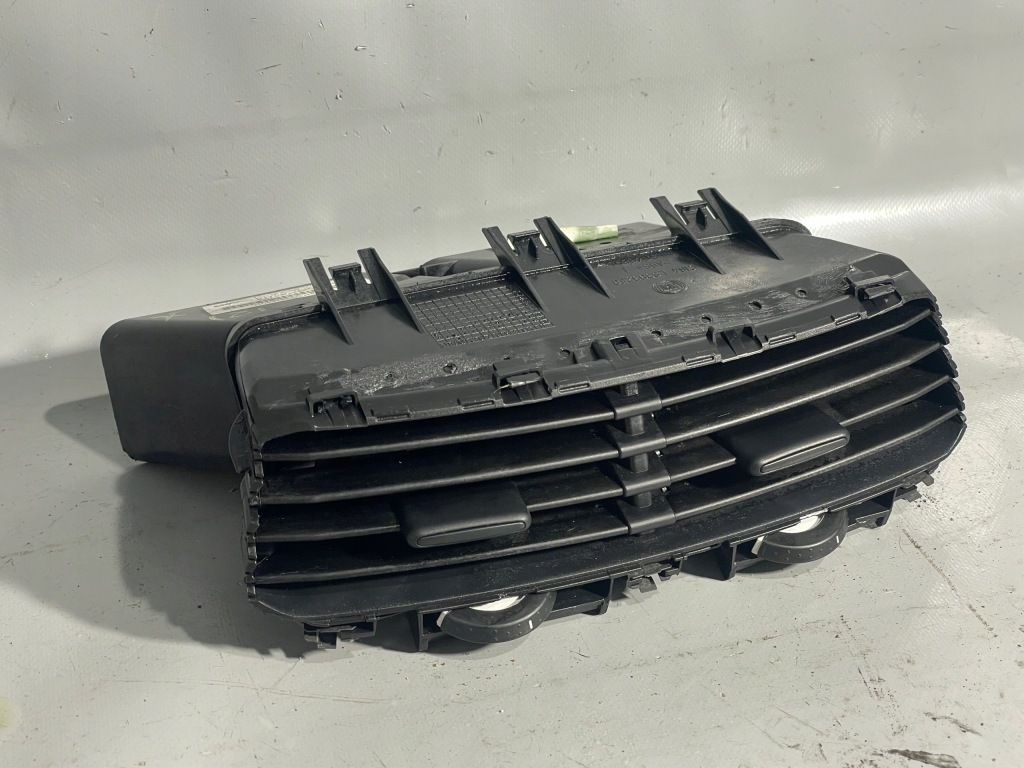 Купити Решітка впуск повітря fiat punto evo 2011 735525121