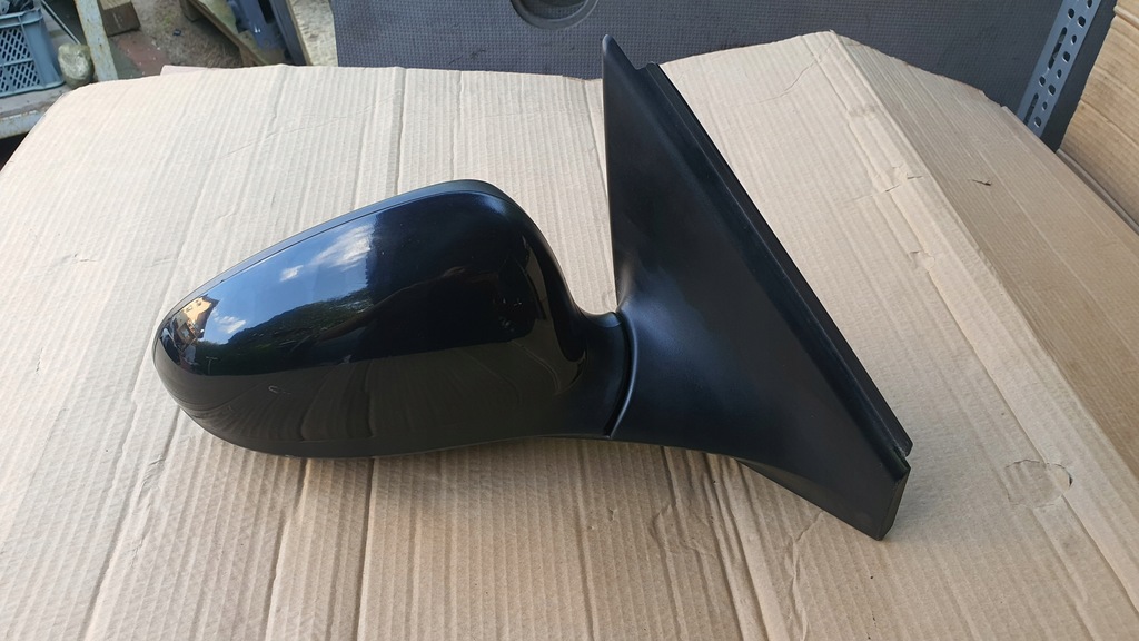 фото №1, Зеркало правое lancia delta 11 pin