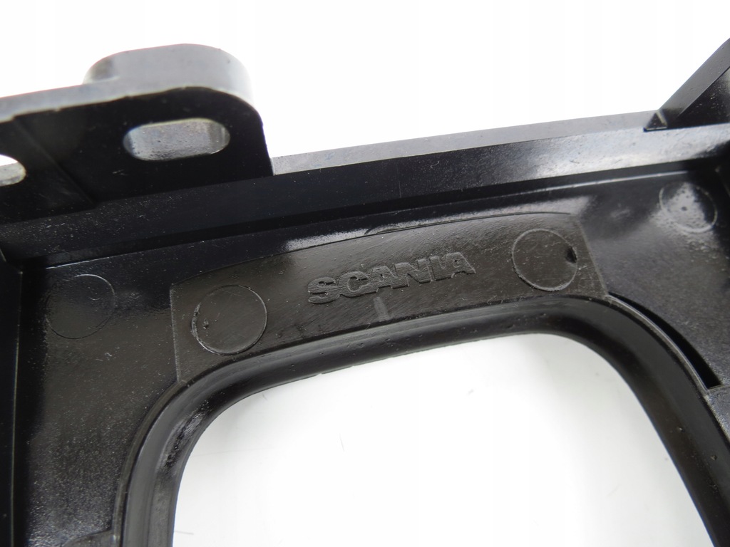 фото №12, Рамка захист панелі приладової панелі панель приладів scania r