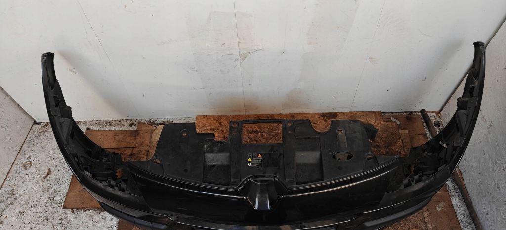 Бампер передний renault megane iii nv676 Недорого