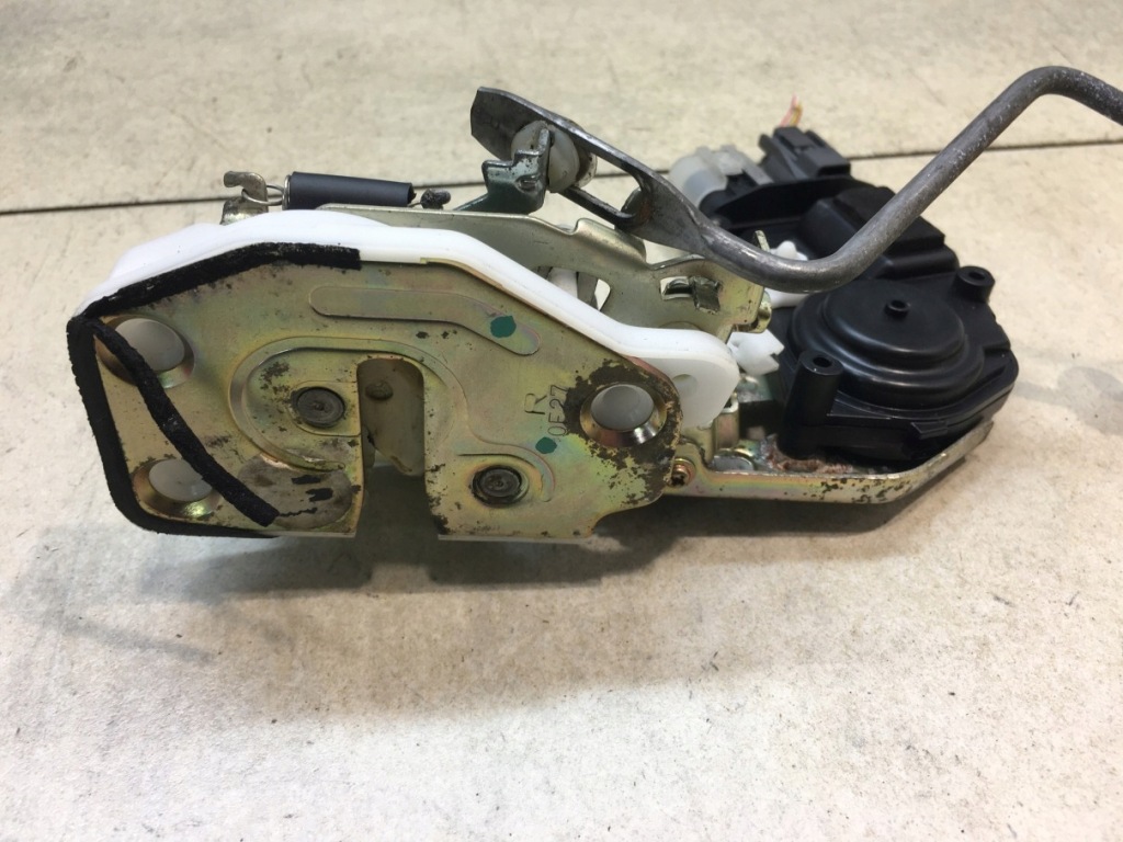 фото №5, Замок двері лівий задня honda hr-v i 5 pin