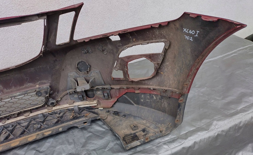 фото №9, Volvo xc60 1 i przed lift 08-13 бампер передний омыватель 702