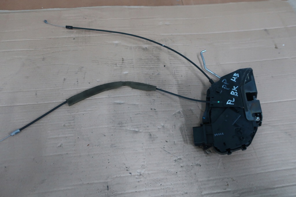 фото №1, Mazda 3 bk lift hb замок дверь правый перед 06- eur