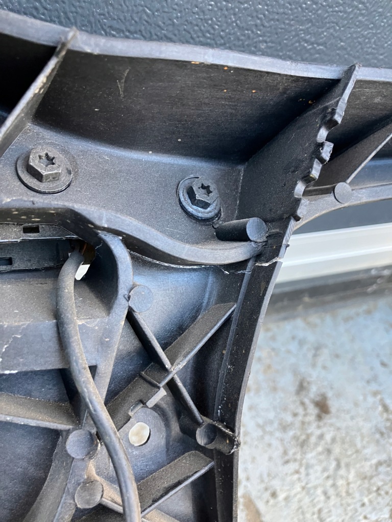 Ремень передний радиатор вентиляторы 2.0 tdi 177 km автоматическая коробка передач audi a6 c7 2011 - Киев