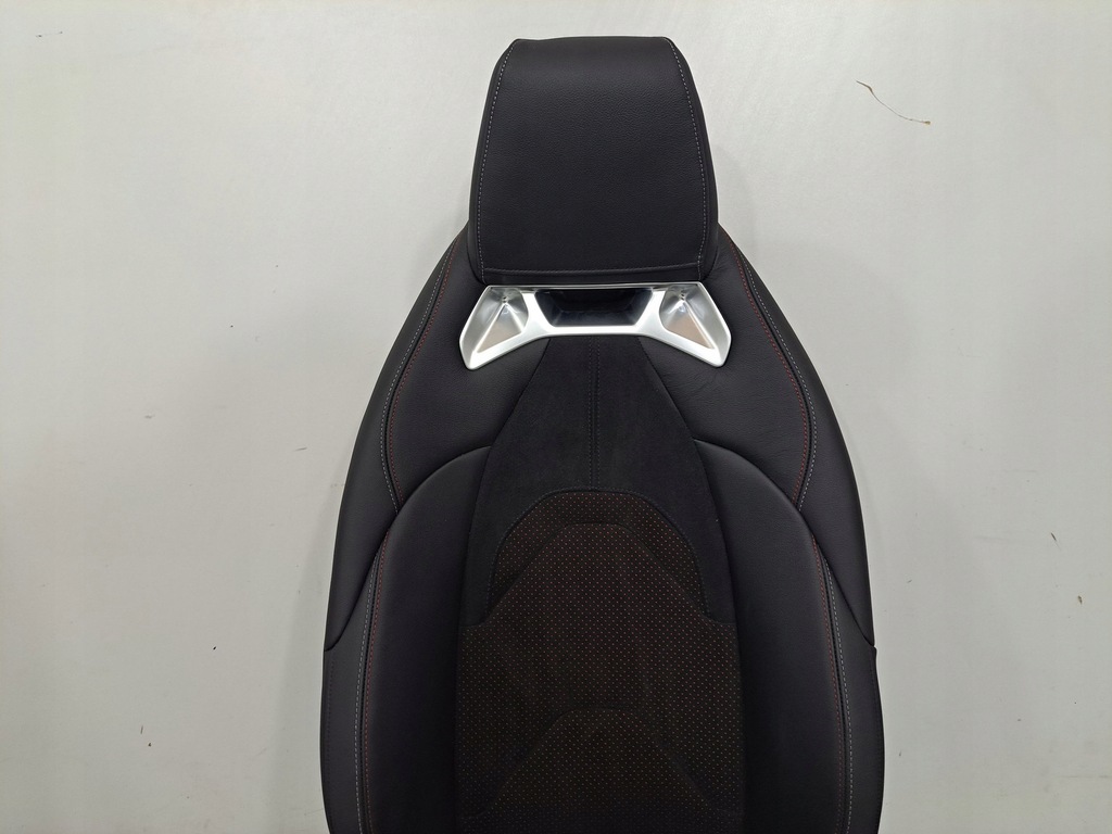 фото №16, Toyota supra a90 2022 комплект передних сидений lhd