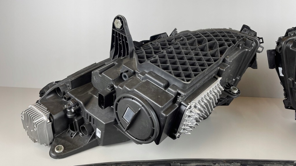 фото №13, Mercedes eqc w293 лампи full led комплект