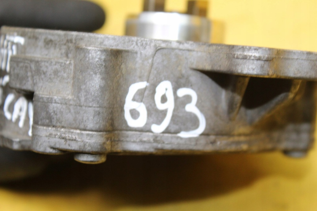 фото №9, Насос вакуум 03l145100g fabia leon ii 1.6 tdi