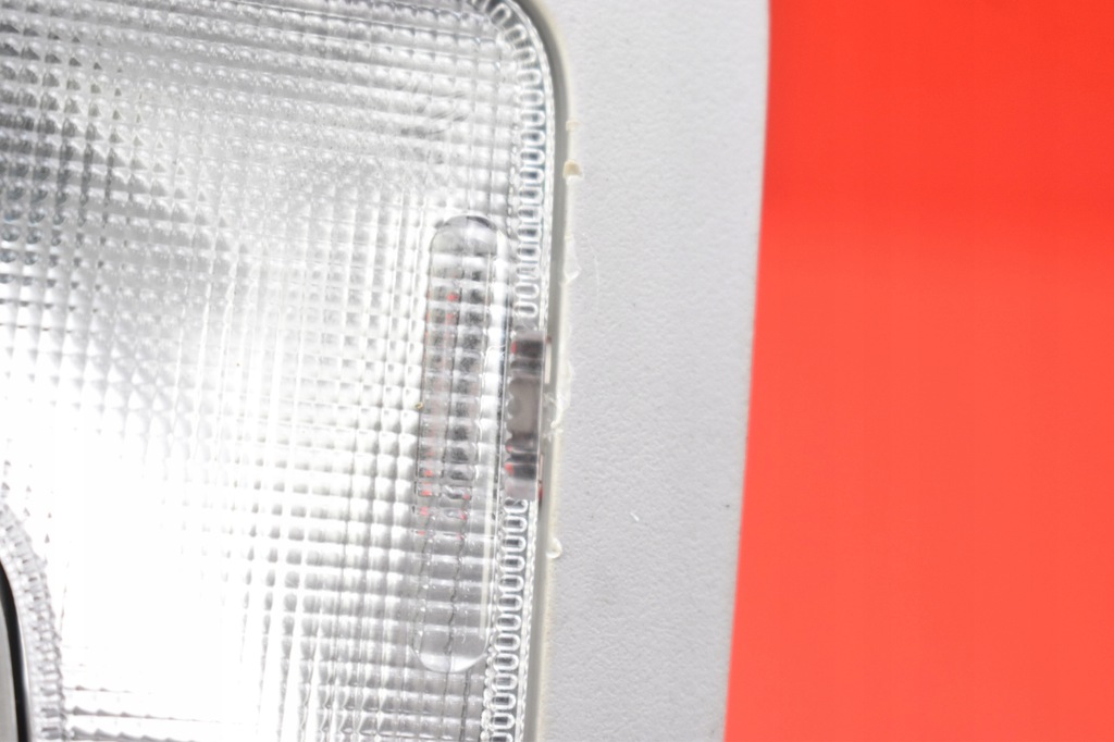 фото №11, Лампа освітлення салону 6365007090b0 toyota avalon xx40 13-18